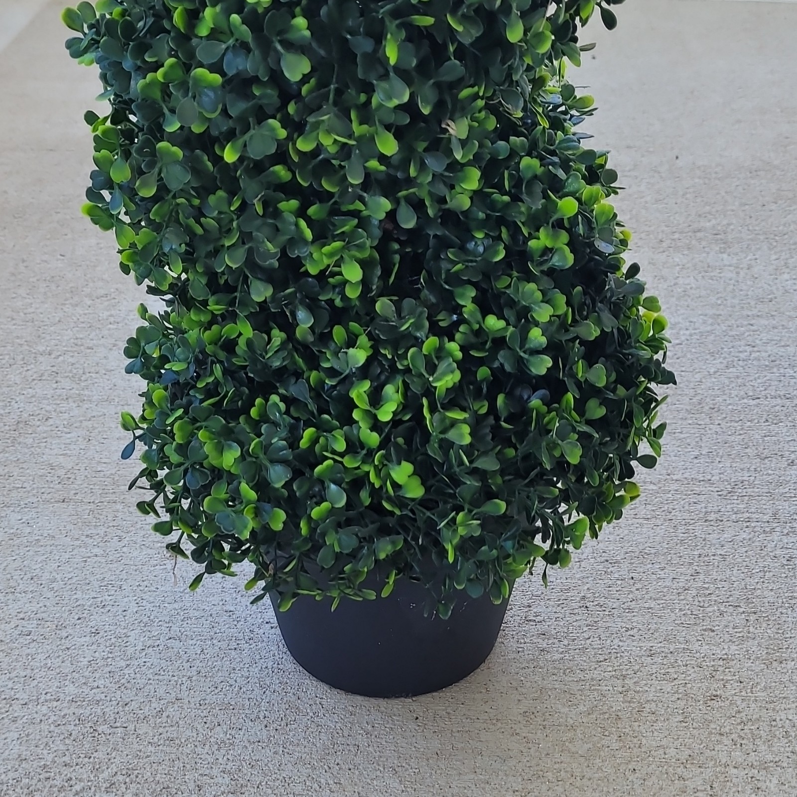 Artificial Green Boxwood Twisted Spiral Topiary Tree in Pot, Plastic