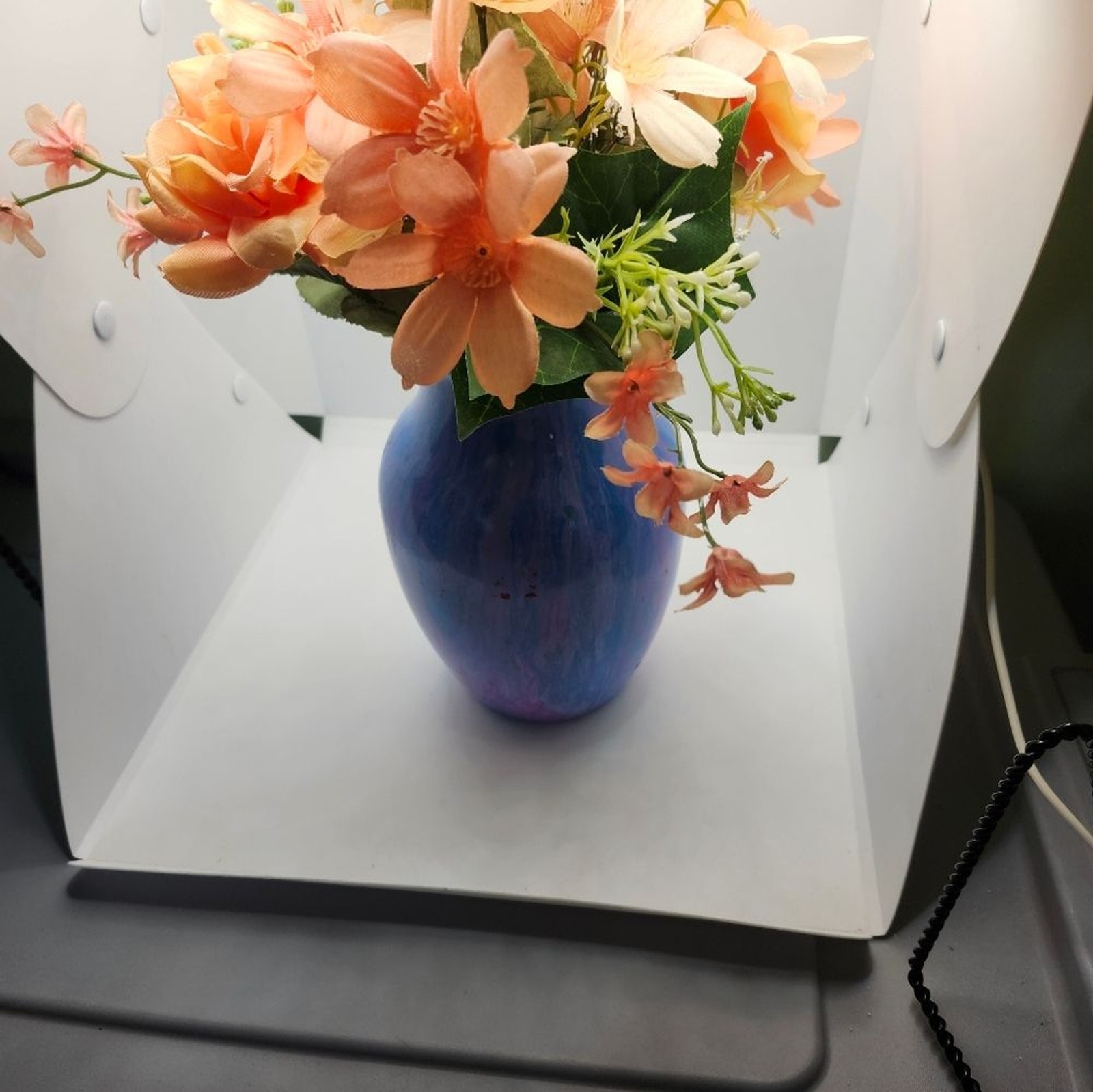 Hand Crafted Floral Table Centerpiece Peach Daisy Flower Glass Vase