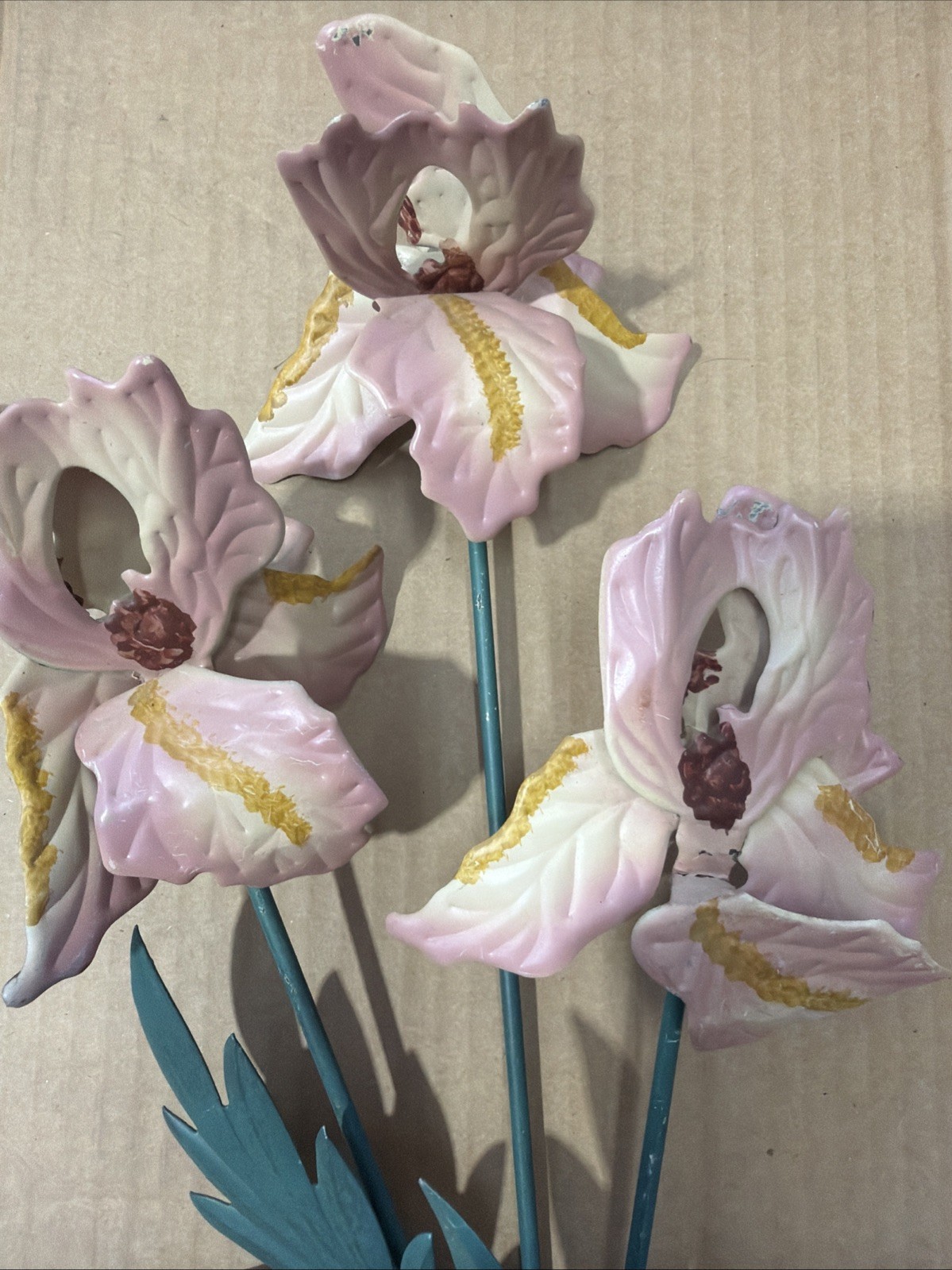 Vtg METAL CATTAIL LOTUS SCONCE & IRIS WALL ART MCM TOLEWARE 3 Pieces
