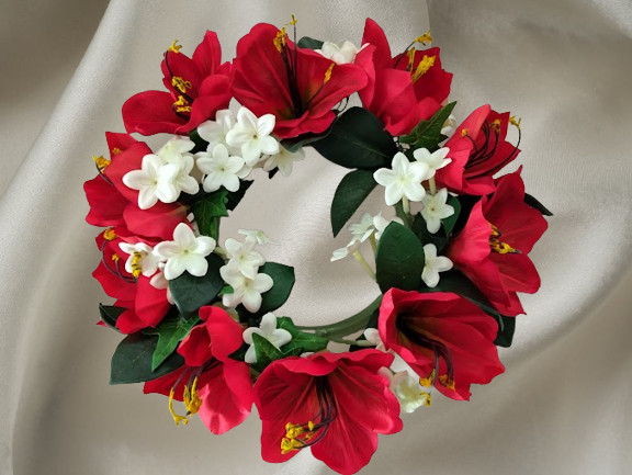 Bright red Amaryllis candle ring for a 6″ pillar candle or cremation urn.