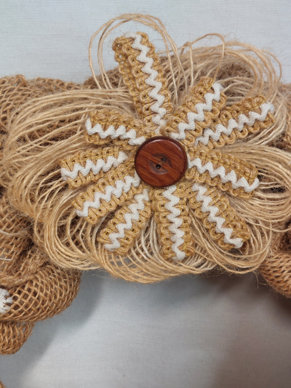 13″ Brown White Rose Flower Farmhouse Burlap Wreath Cottage Core Elegant Rustic