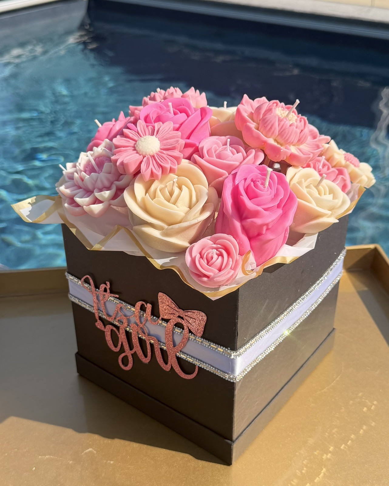 Handmade Scented Candle Bouquet – Luxury Flower Candle Gift Box- It’s A Girl