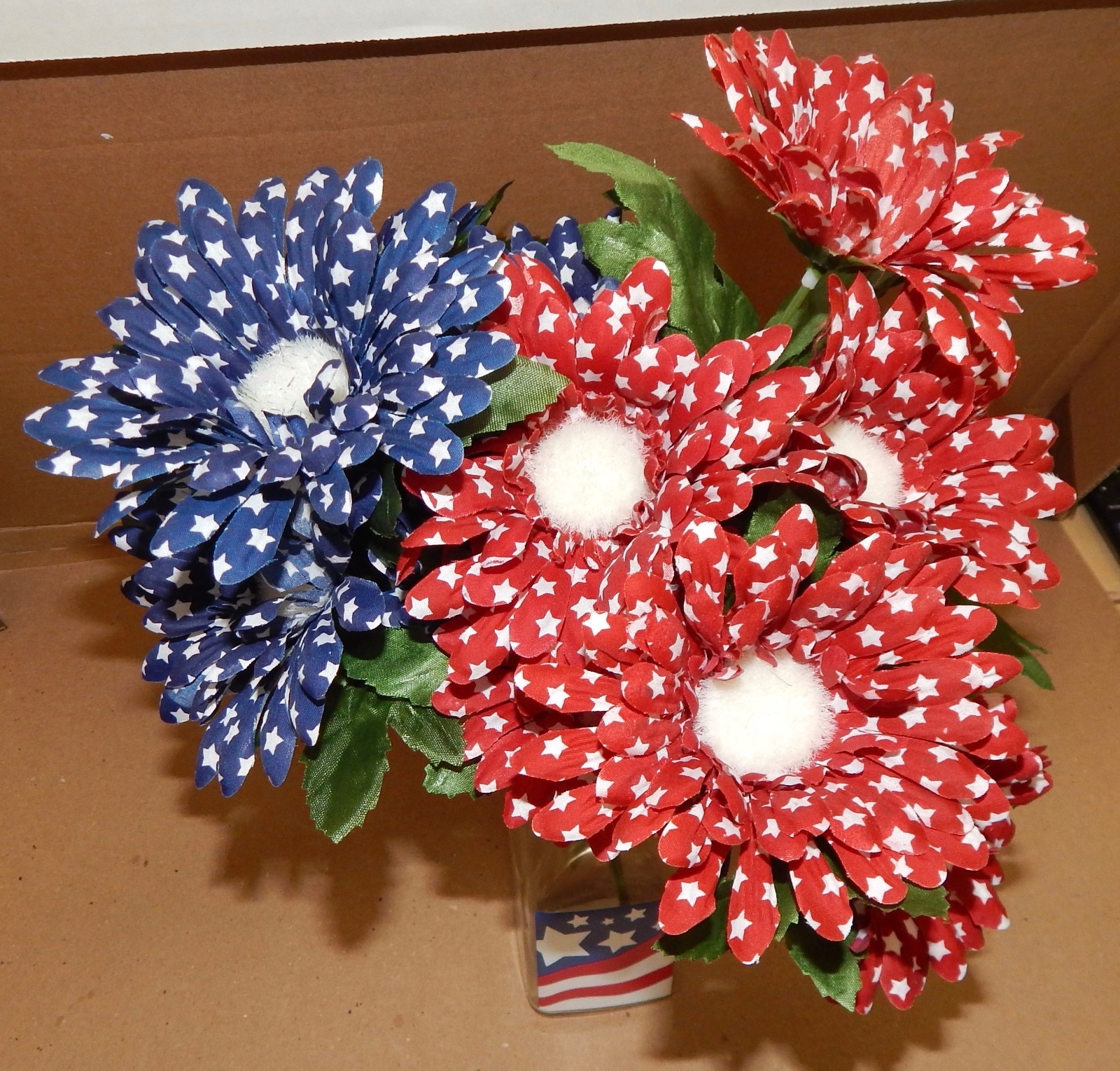 Ashland Summer Heritage USA Flowers 14″ Tall & Vase 5″ x 2″ American Decor 132A
