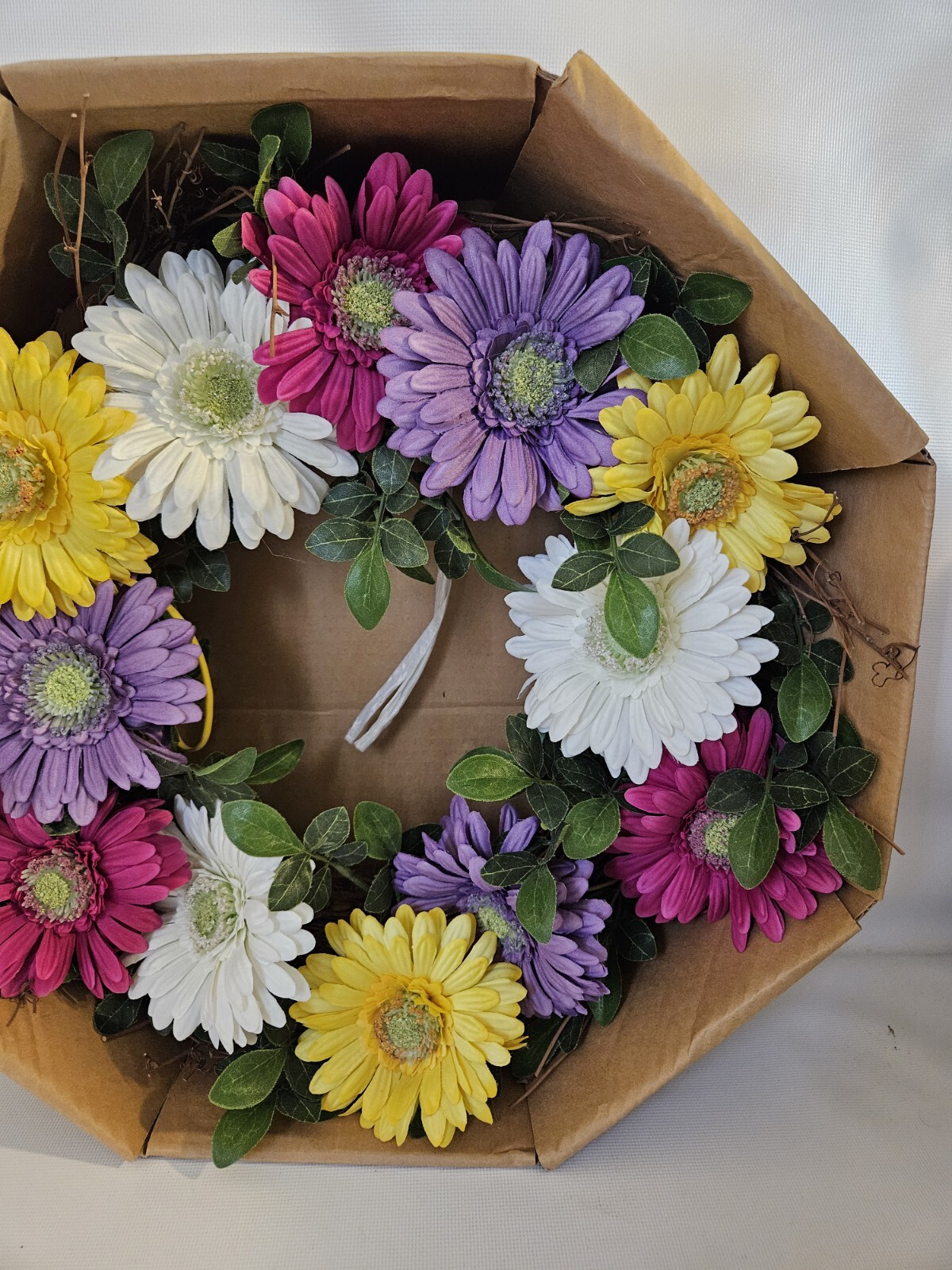 Springtime Brightly Colored Floral Daisy Grapevine 16″ Wreath With Ribbon Hanger