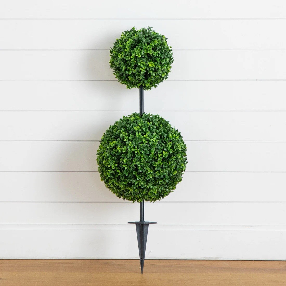 3′ UV Resistant Artificial Boxwood Topiary with Ground Stake (Indoor/Outdoor)
