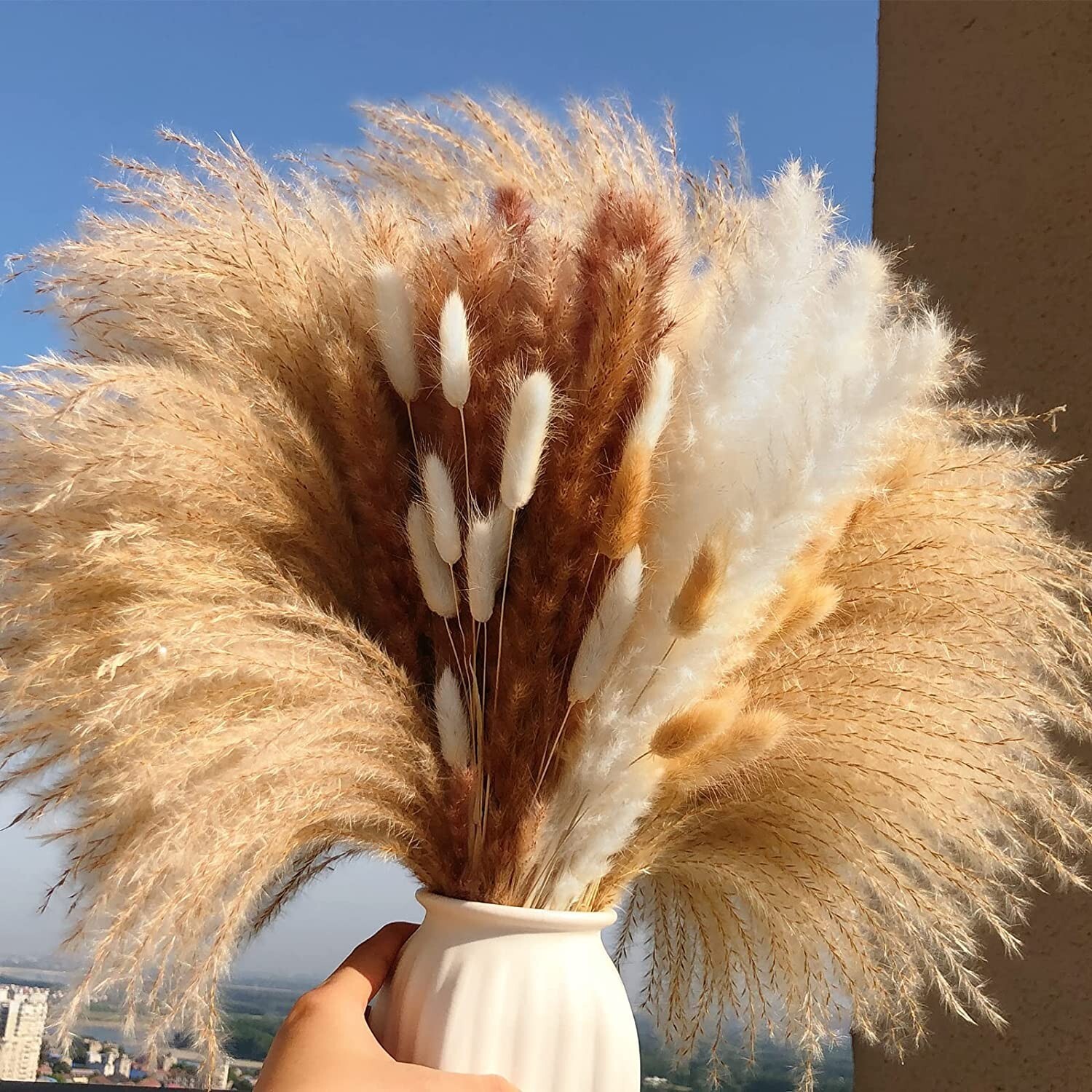195Pcs Dry Pampas Grass Decor Fluffy Stem Bouquet for Boho Wedding Decor, 17.5″