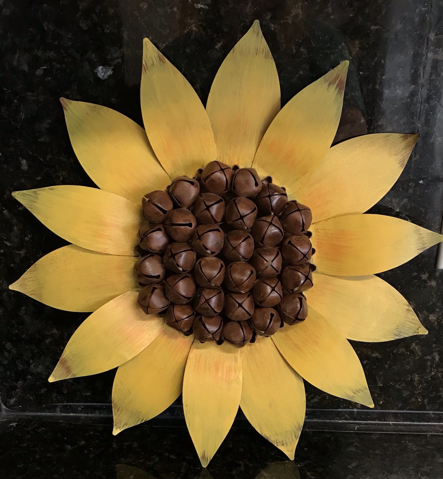 Sunflower Metal Garden Decor Outdoor Indoor Wall Art Bell Center 13.5″ Rare