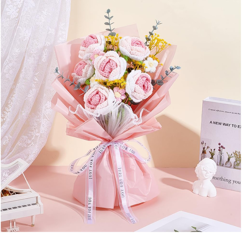 Handmade Gift for Valentine’s Day Crochet Flower Bouquet Pink Gradient Rose