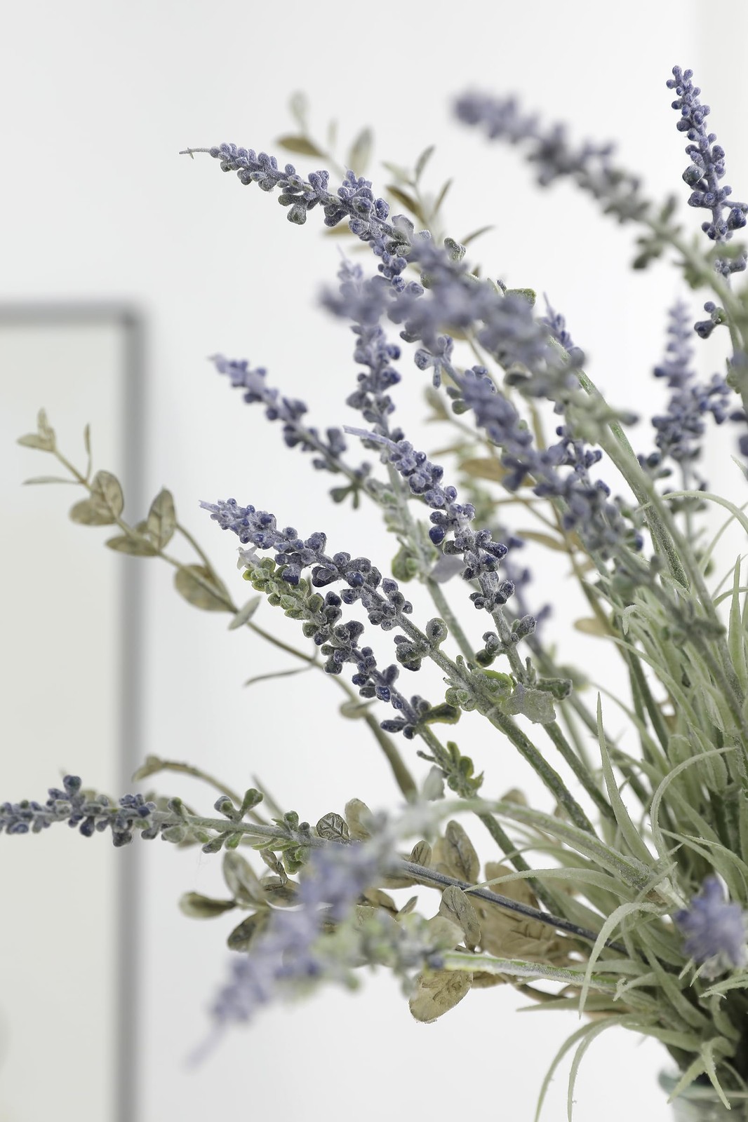 Artificial Lavender Stems in Glass Vase with Faux Water,15″ Artificial Plants…