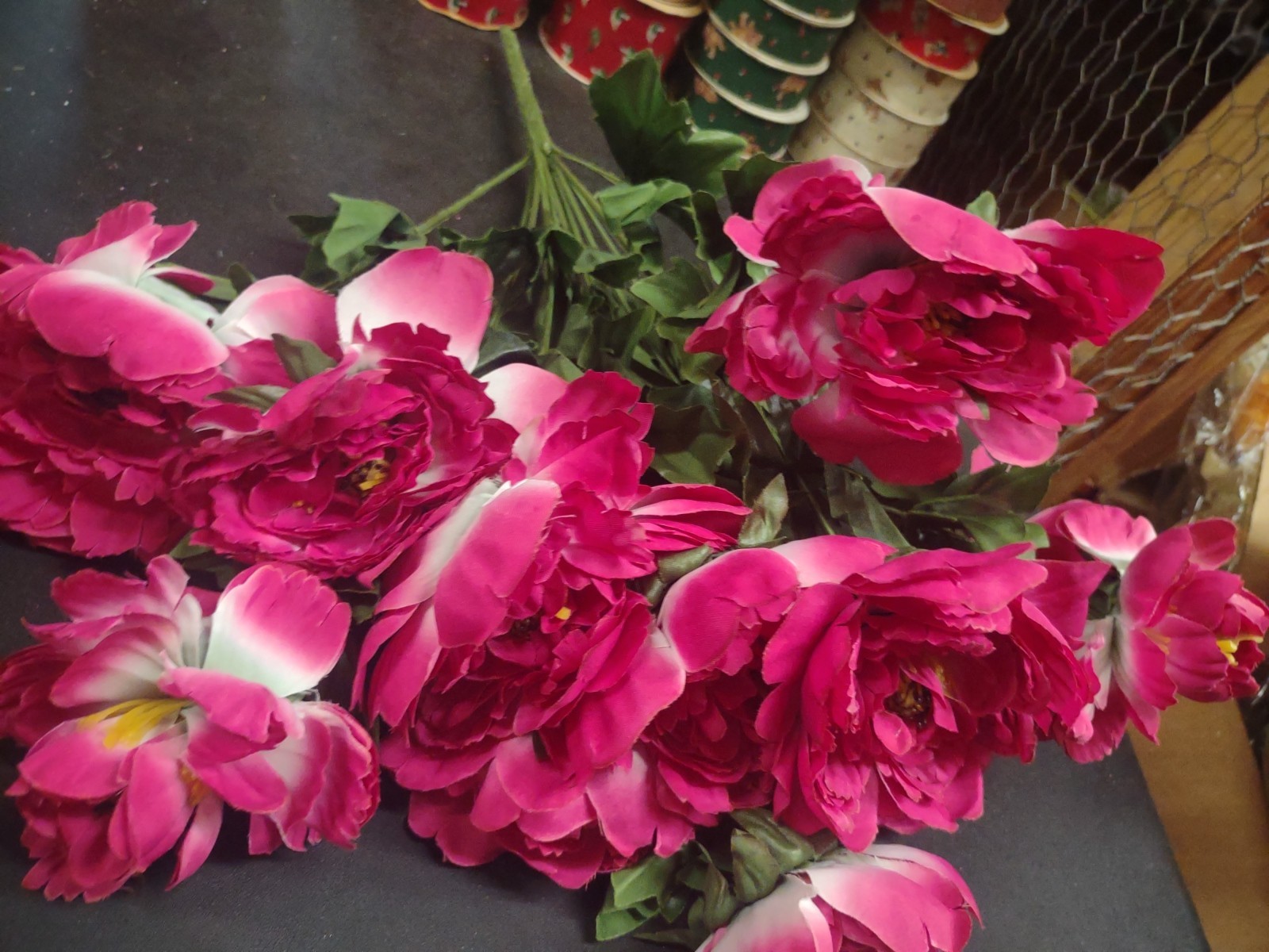 22″ Silk Peony Bush 13 Stems, 5″ Blooms + Buds, Raspberry Hot Pink