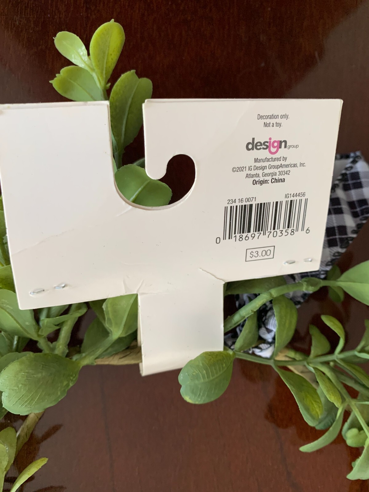 Set Of 3 Faux Artificial Wreaths 6″ Form with black & white ribbon loop, NWT