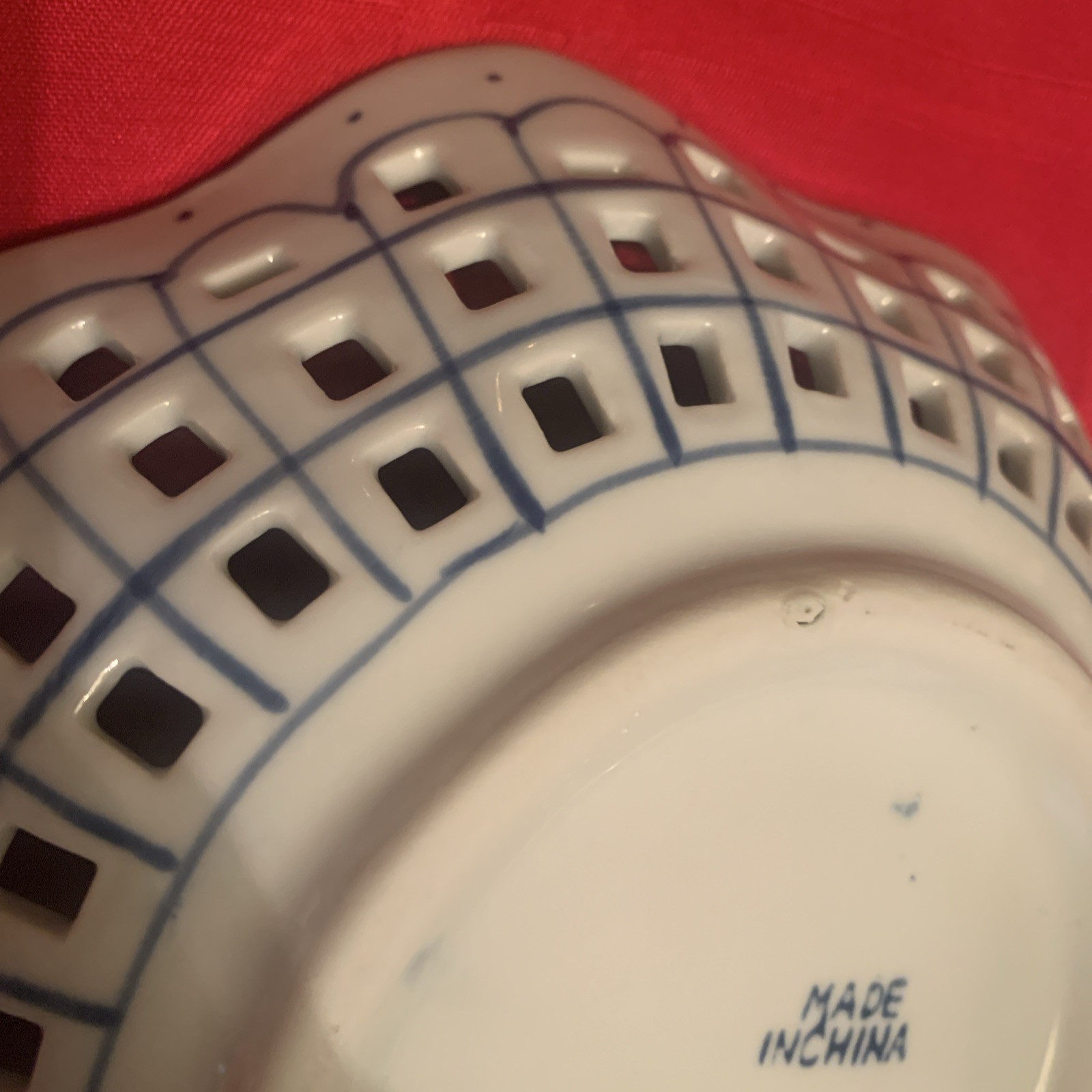 Ceramic Basketweave Fruit And Bread Bowl, Blue and White, Lattice Cut China 7.5″