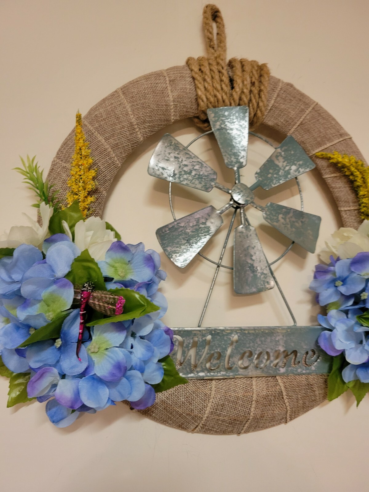WELCOME windmill COUNTRY flowers Hydrangeas blue white burlap WREATH Rustic Door