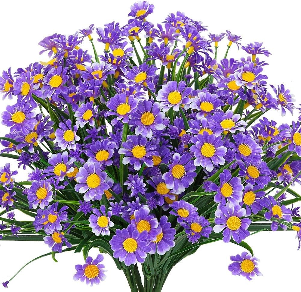 4 Bundles of Lifelike Artificial Daisies – Eco-Friendly Indoor/Outdoor Decor