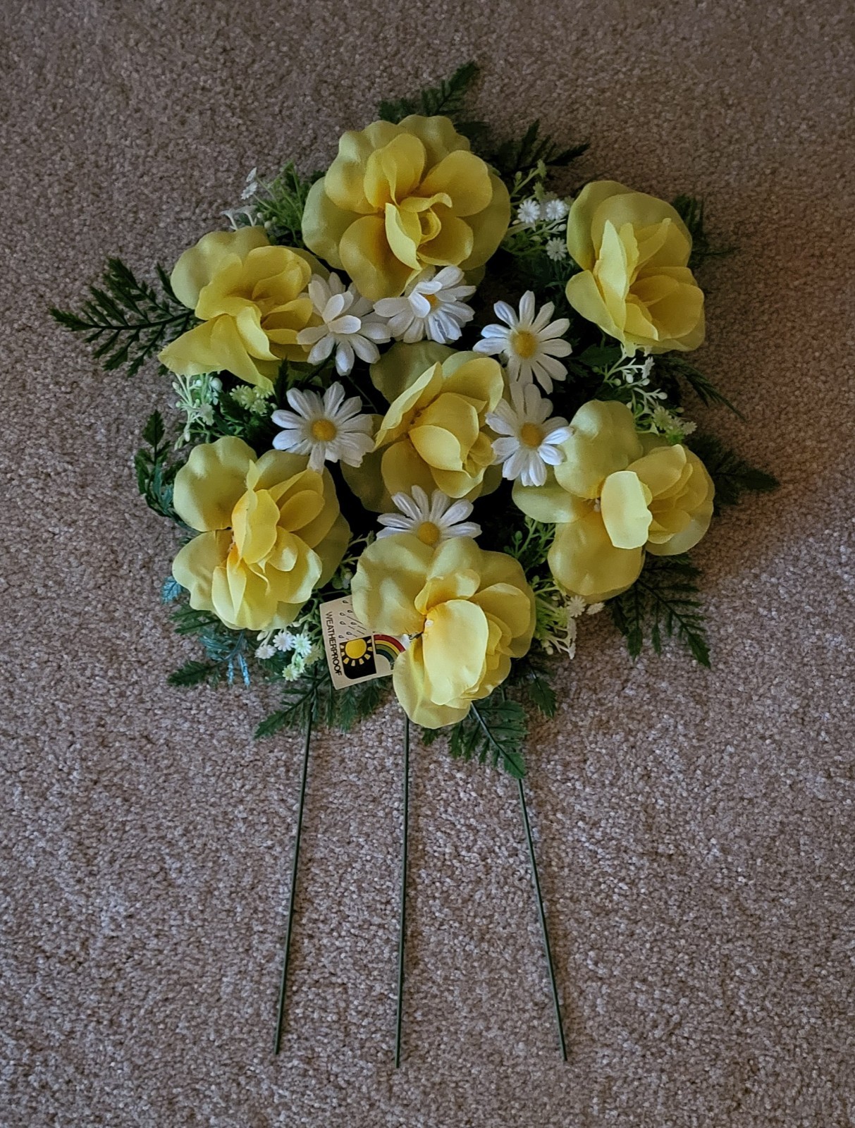Wreath Artificial Flower Free Standing Decoration Indoor/Outdoor Asstd Color NWT