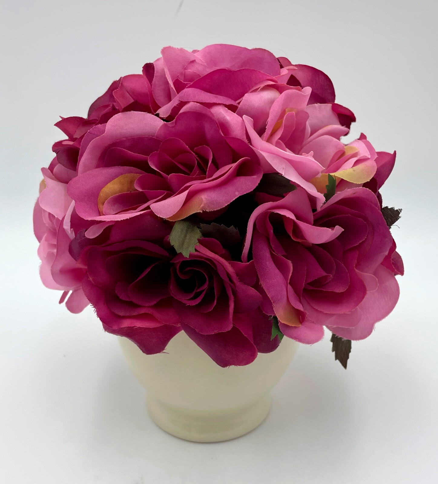 7″ Small Artificial PINK BOUQUET Faux Silk Open Roses w/Beige/Tan Ceramic Vase