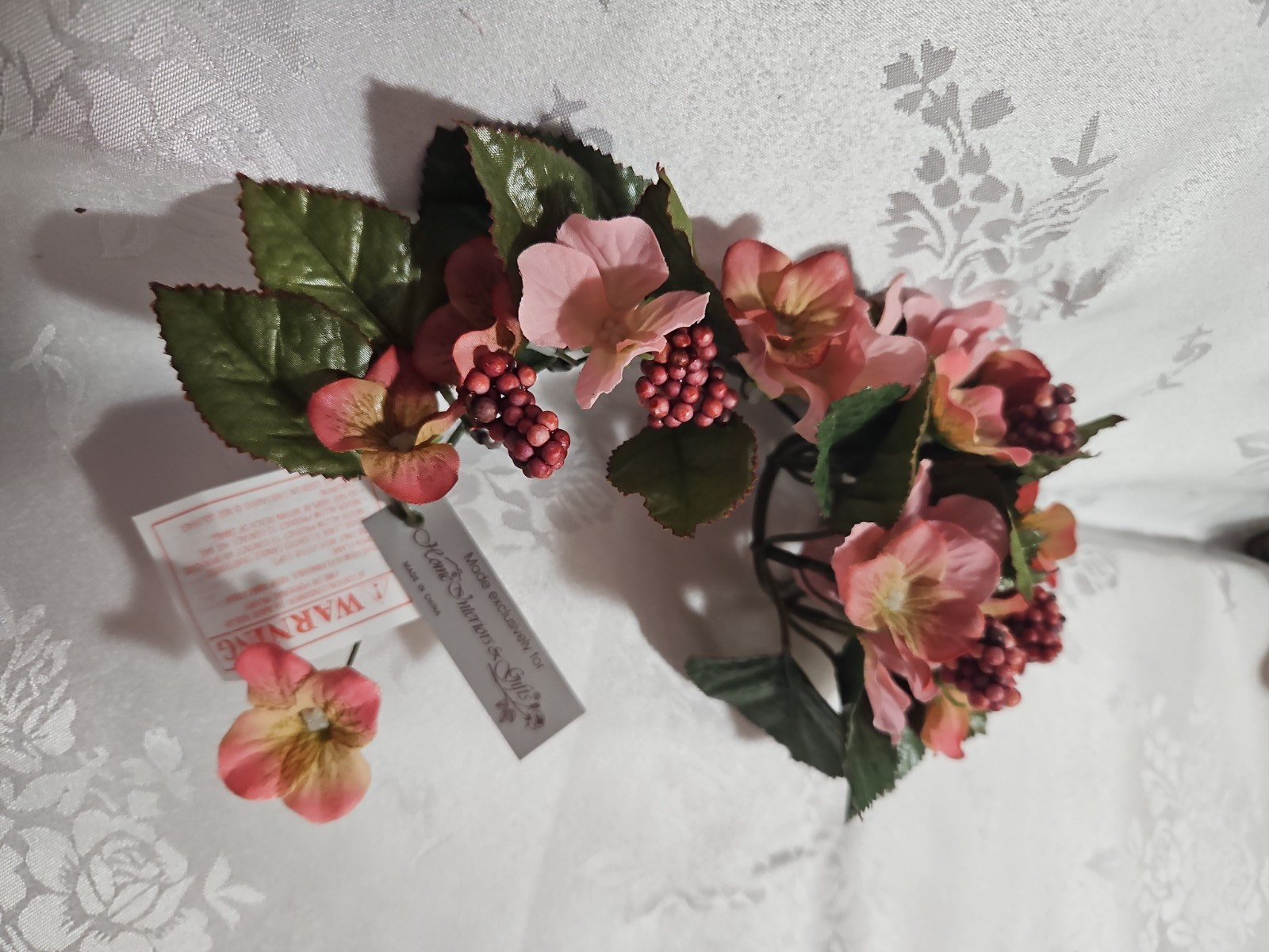 Home Interiors Pink Hydrangea/Pink Berry Mini Candle Rings /Pair/New with Tags