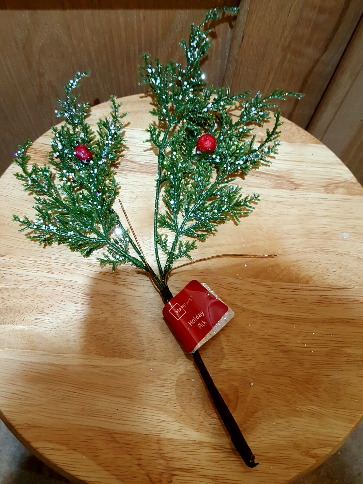4-Branch Iced Green Small Cherries Leaf Holiday Wreath/Floral Bouquet Pick 12″