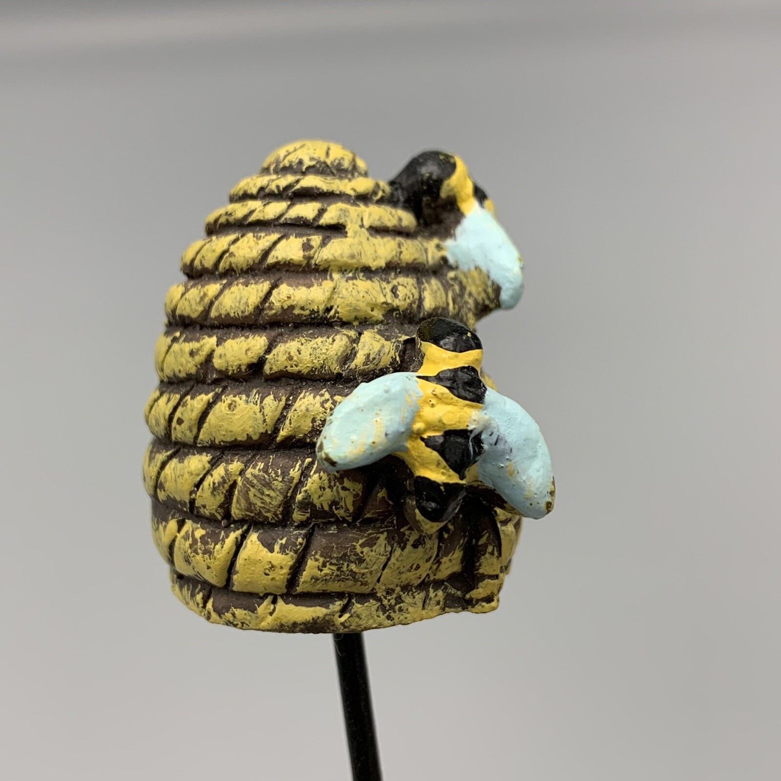 Bumble Bees Bee Skep Fairy Garden Potted Plant Decor Accent Flower Bouquet