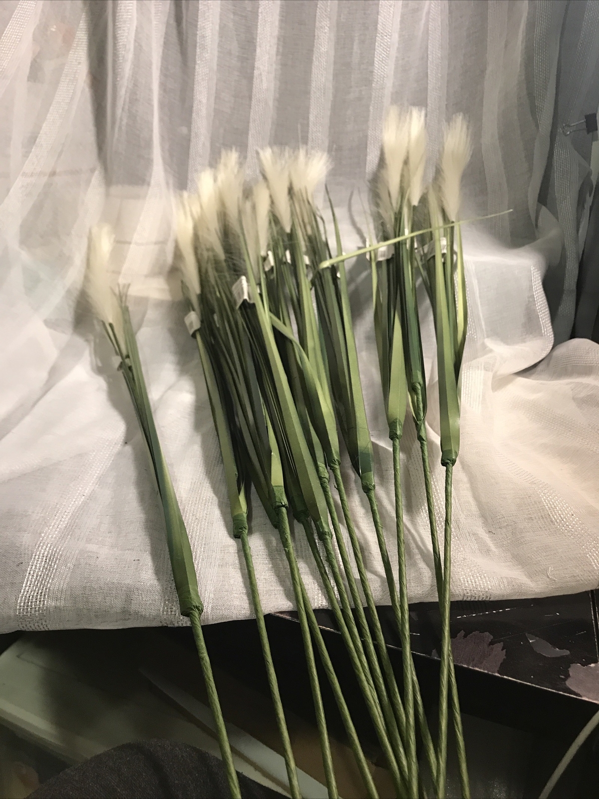 MAINSTAYS GR Grass Stems Decorative Faux Greenery Floral NEW 12 Stems Cream NWT