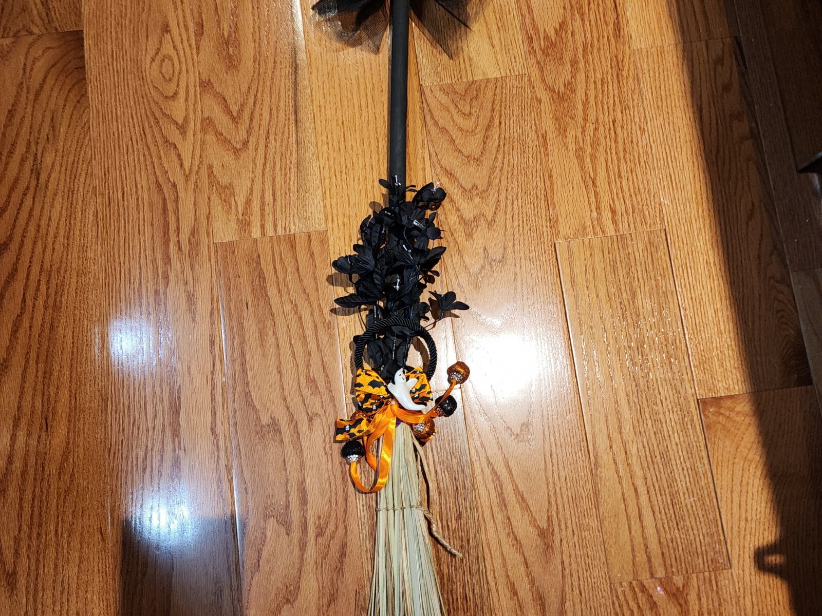 Halloween Decor Witches Broom Black Flowers Ghost Bats 42″ Long Rustic