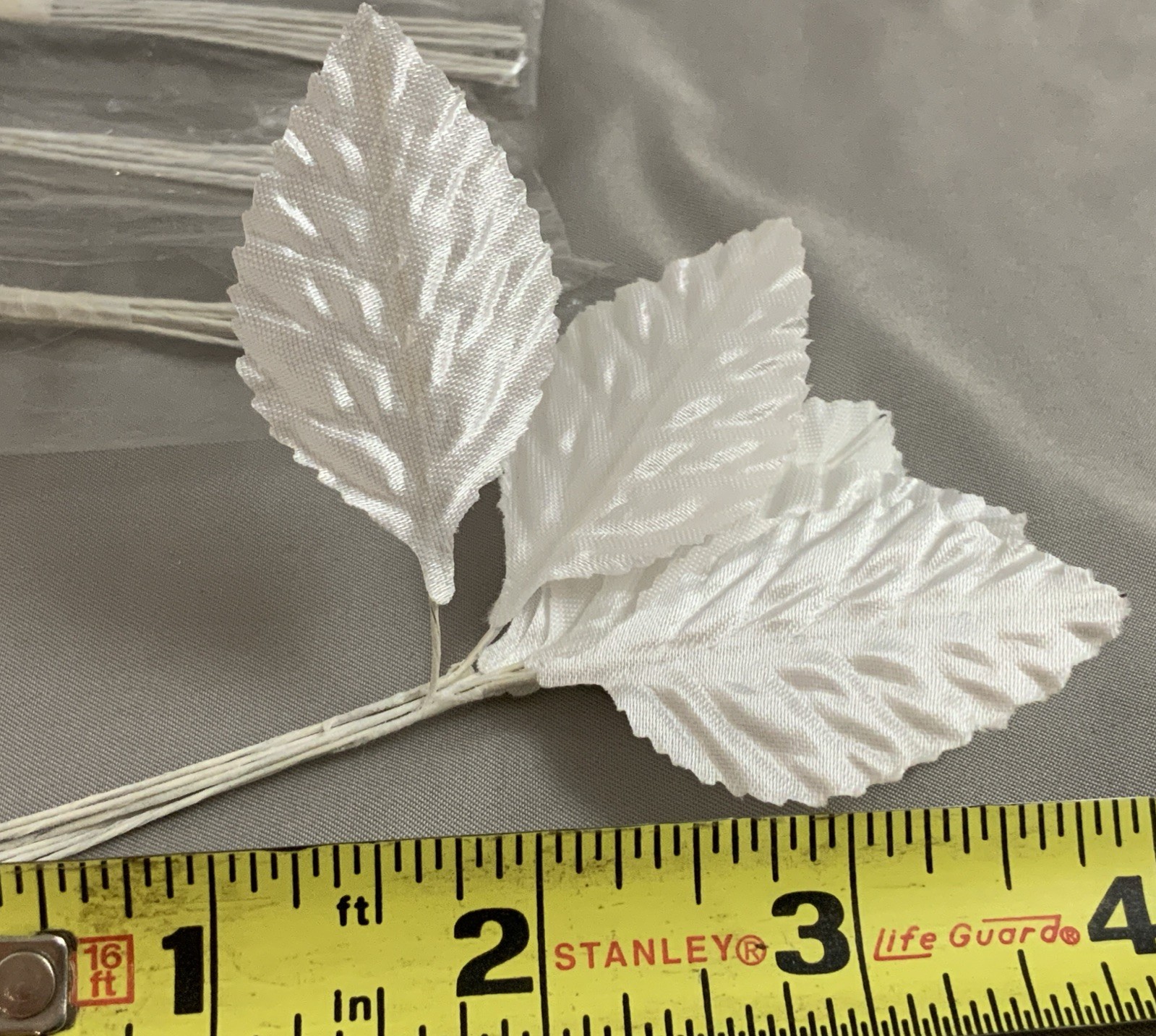 11 packs ~ White Silk Floral Wired Leaf Picks Wedding 2” Wire Leaves Lot Of 100+