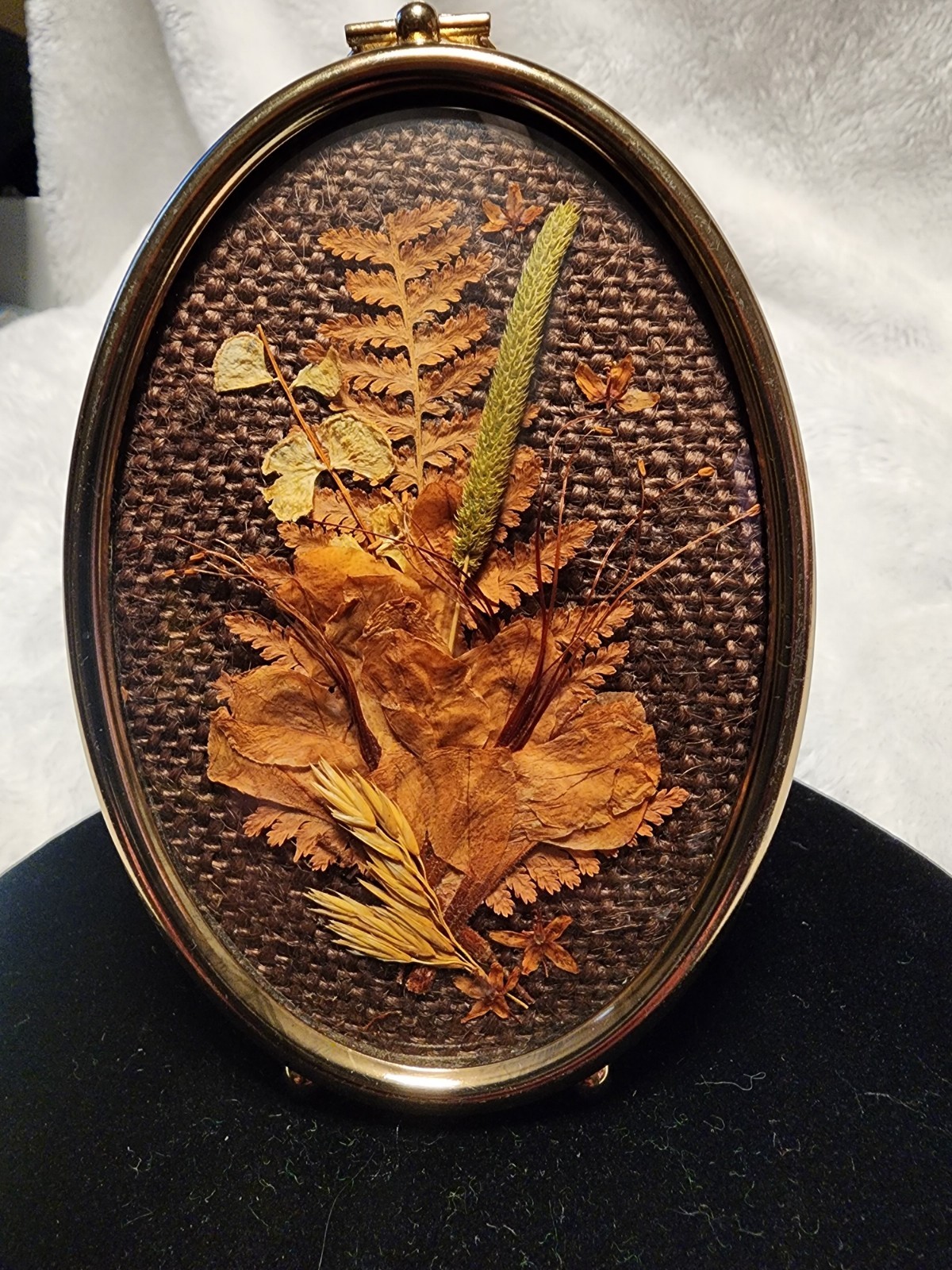 Vintage Framed Dried Flowers Standing Or Wall Hanging Oval Domed Glass Gold Tone