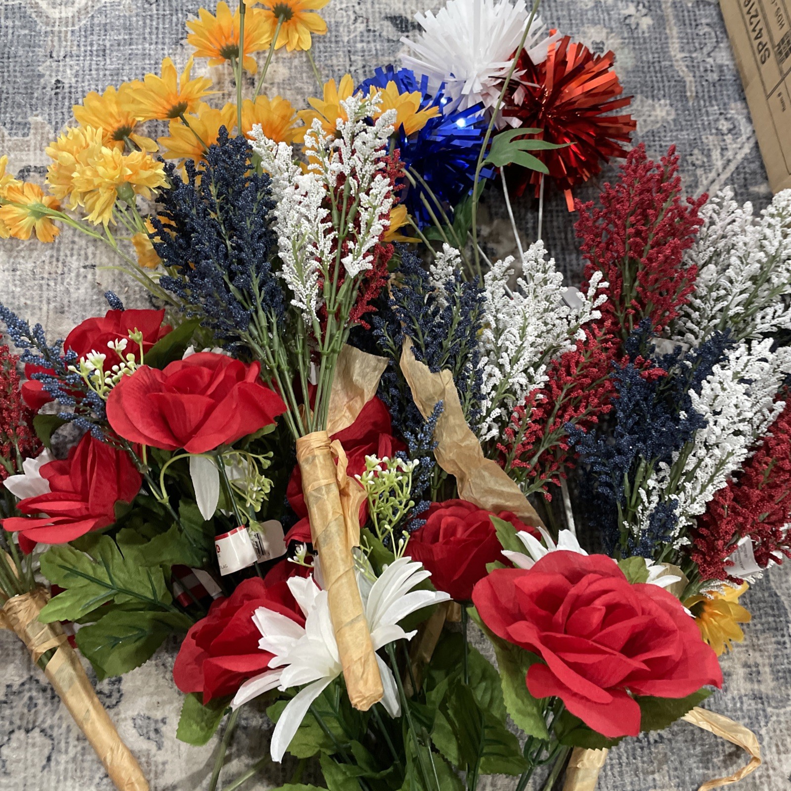 LARGE LOT Faux Flowers CRAFT ARRANGEMENTS WREATHS Spring, Fall, and Winter