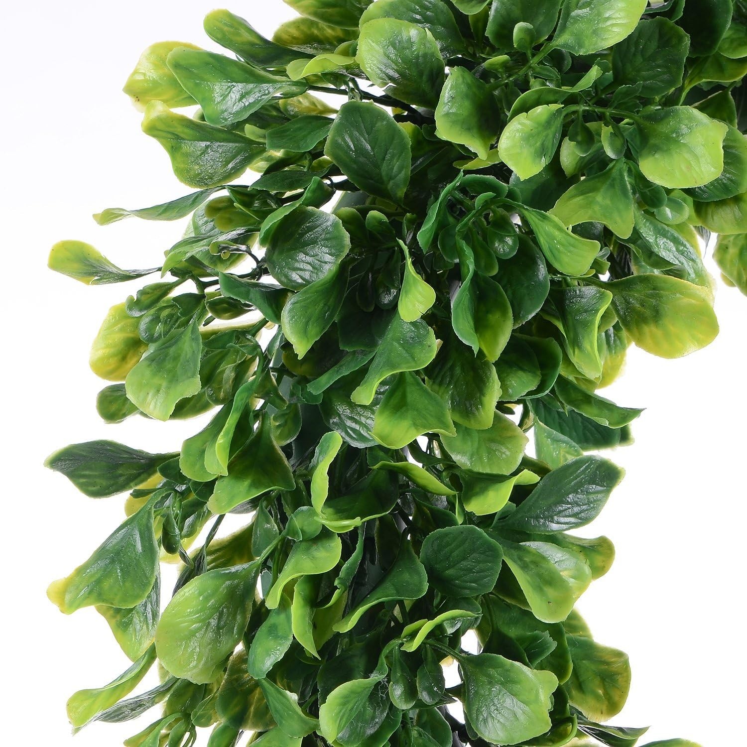 Lifelike 15″ Artificial Boxwood Wreath – Perfect for Front Door Elegance