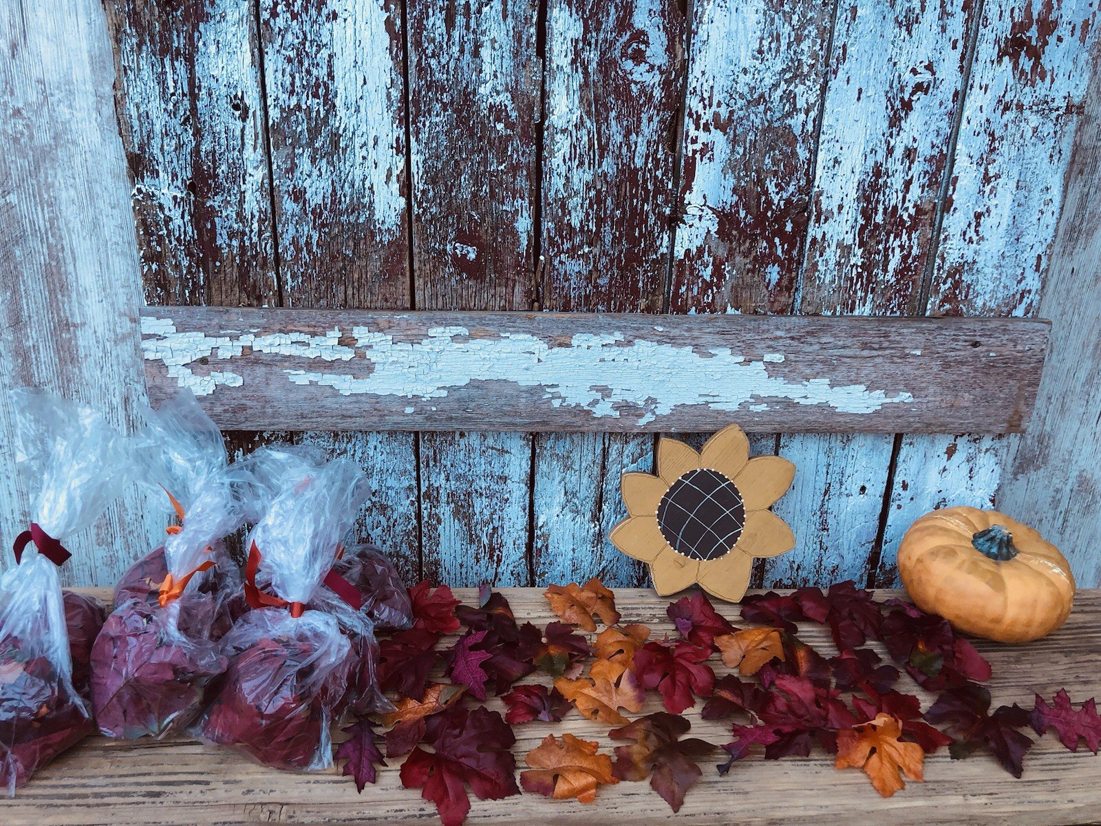 36 Redwood Forest Silk Fall Leaves Autumn Artificial LOOSE in A BAG