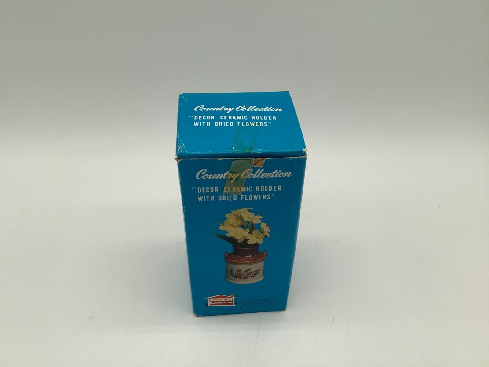 Vintage Country Collection Decor Holder With Dried Flowers Brown Beige Stoneware