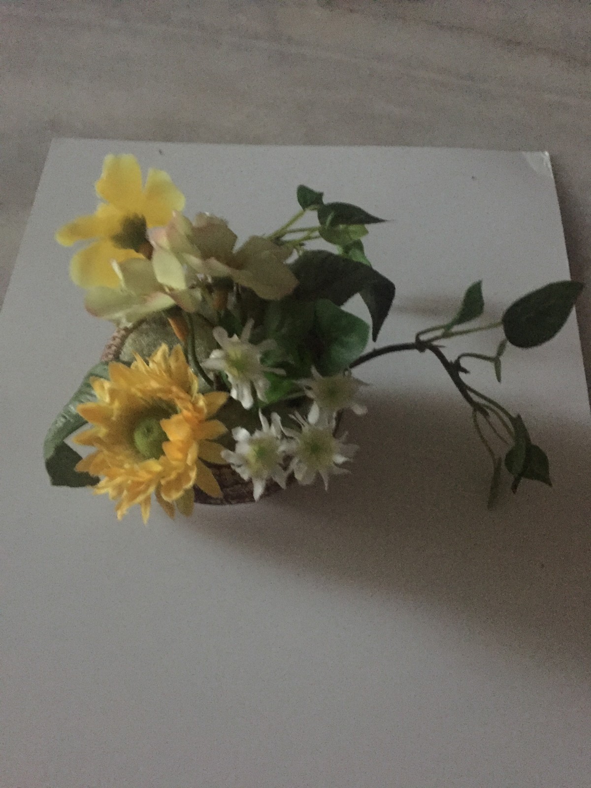 Flower Pot Artificial Flowers Yellow White Green 3 x 3 1/4 H
