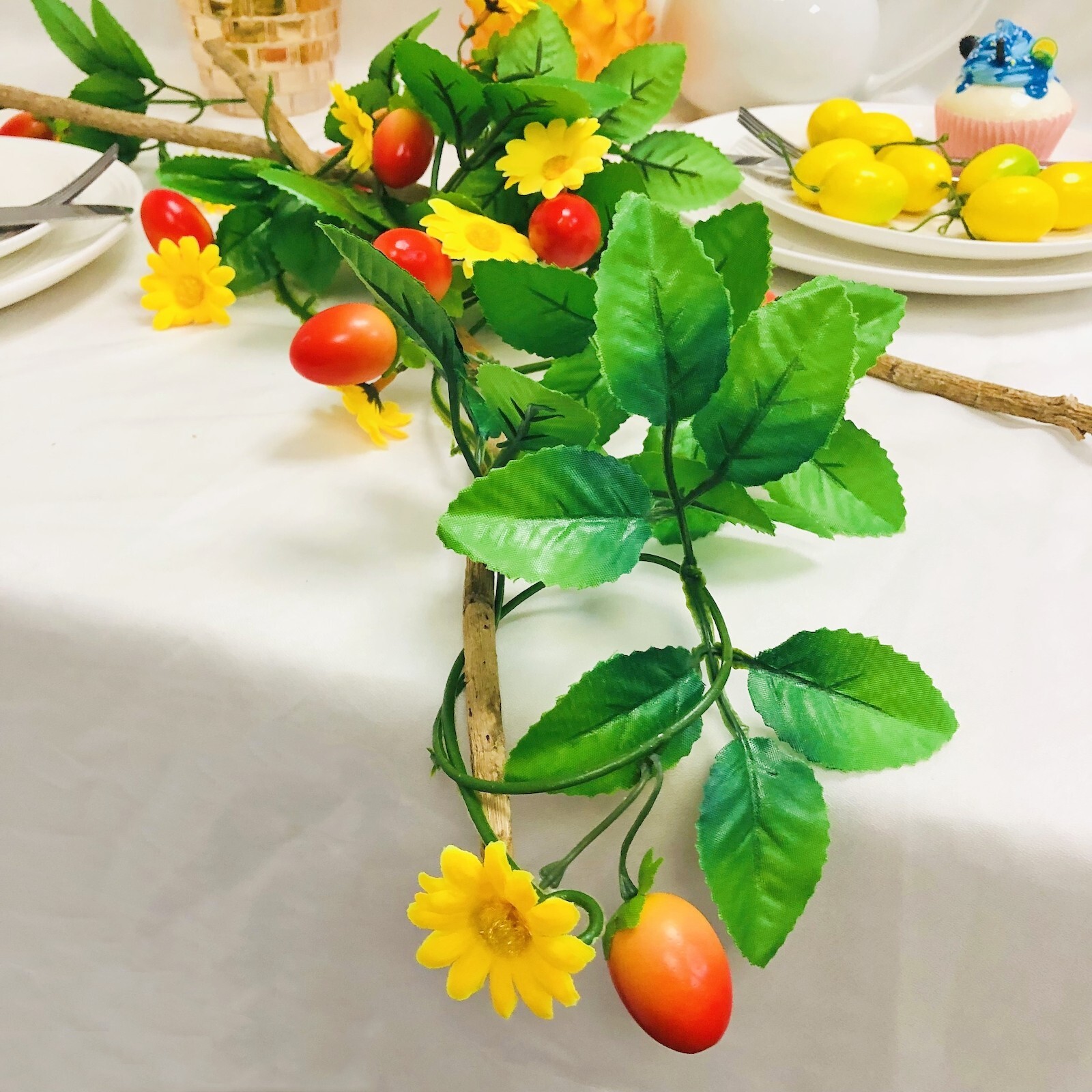 Artificial Red Cherry Tomato Plant Garland for Home Garden Wedding Party Decor