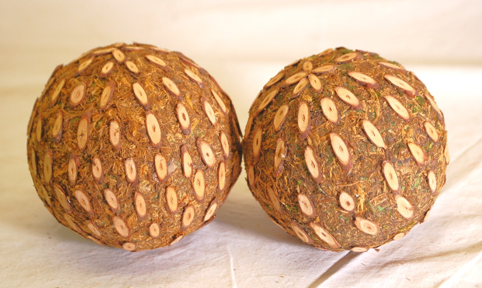 Rustic Wood & Moss Ball Decorative Bowl Filler