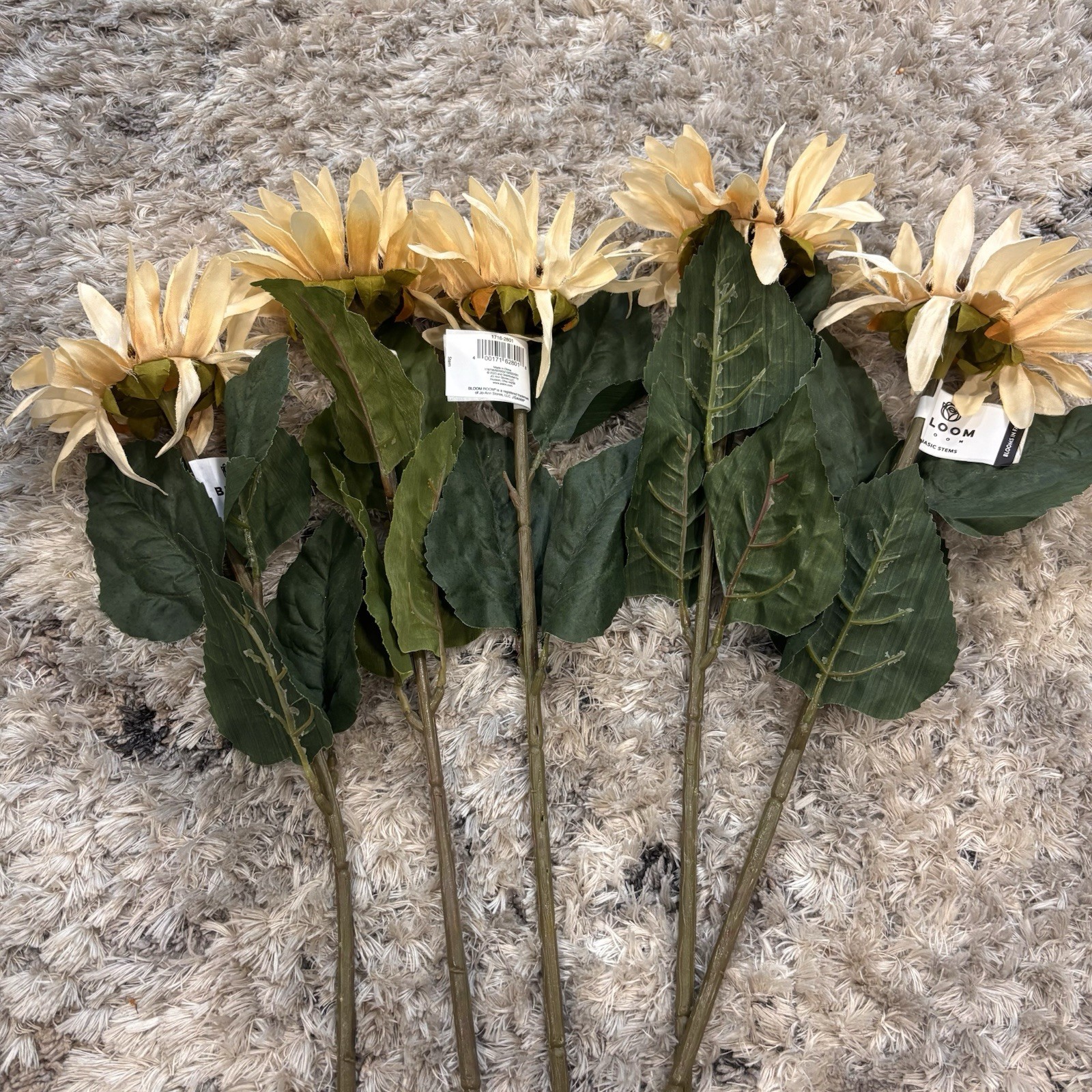 24pc Faux Floral Stem Lot Hydrangea Sunflower Eucalyptus Neutral Decor Bloom