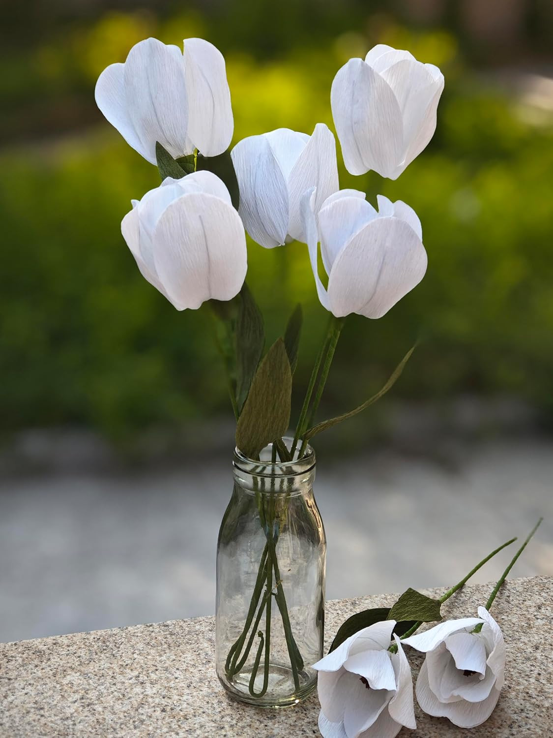 White Tulip Bouquet DIY Crepe Paper Flower for Home Decor, Wedding Centerpieces