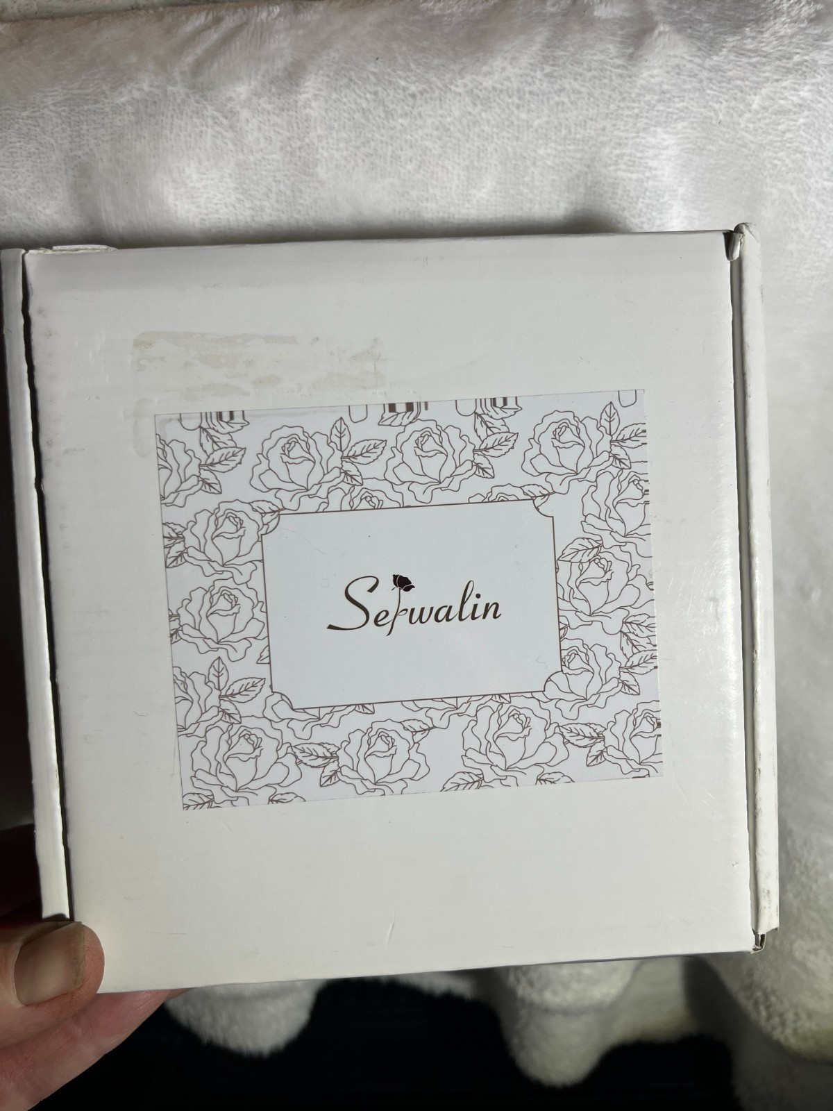 Set of 6 Serwalin Champagne Artificial Flower Boutonnieres NIB