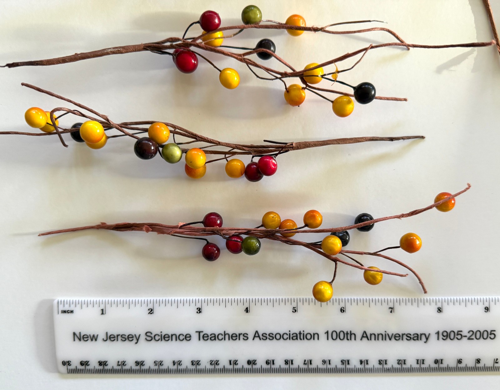 9 Thanksgiving picks Red Orange Brown Berries Wired pics 8″ Fall Vintage Accents