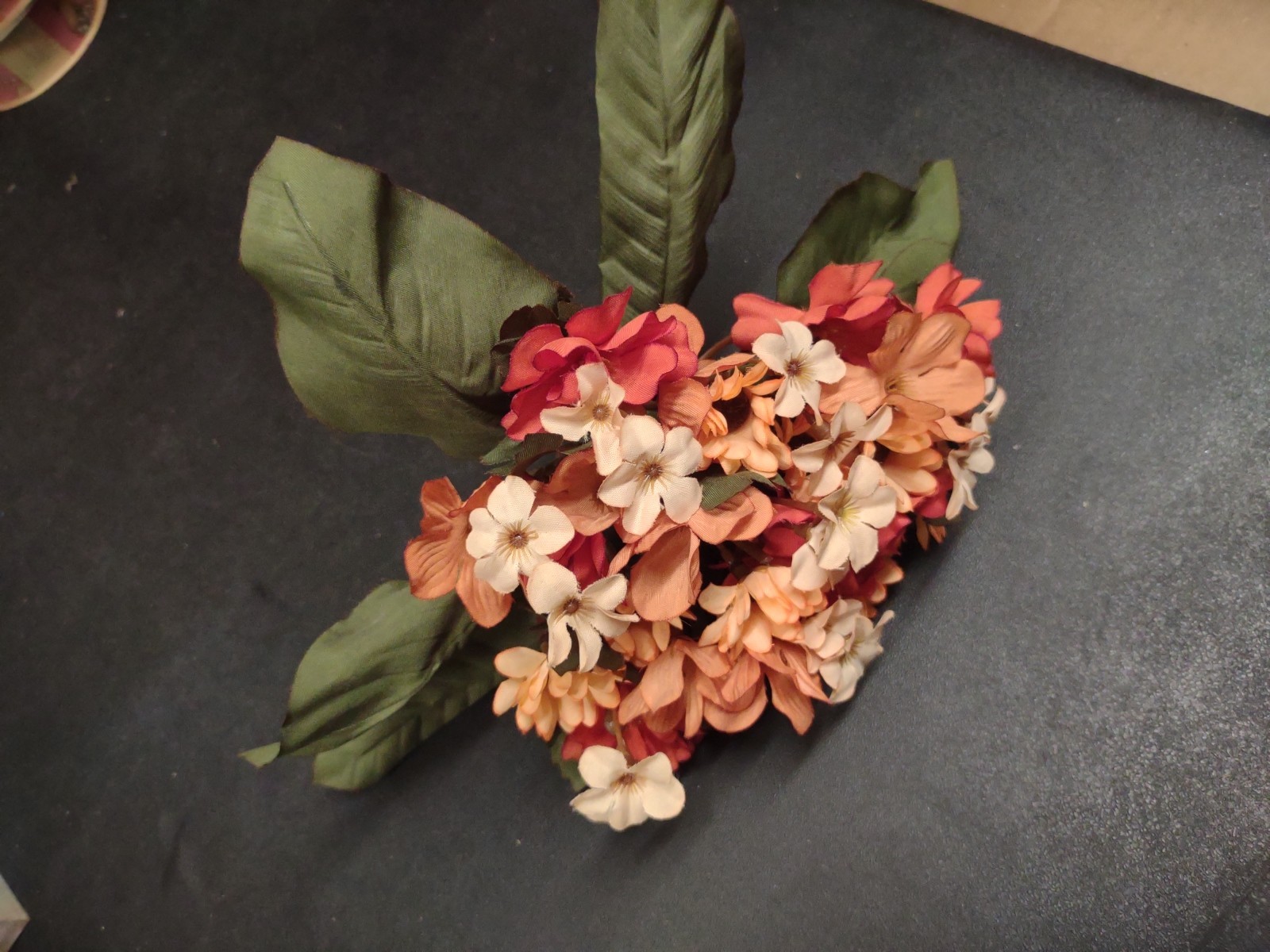 8.5″ Vintage Fall Silk Bouquet, 9 Stems Peach & Persimmon Orange Earthtone Daisy