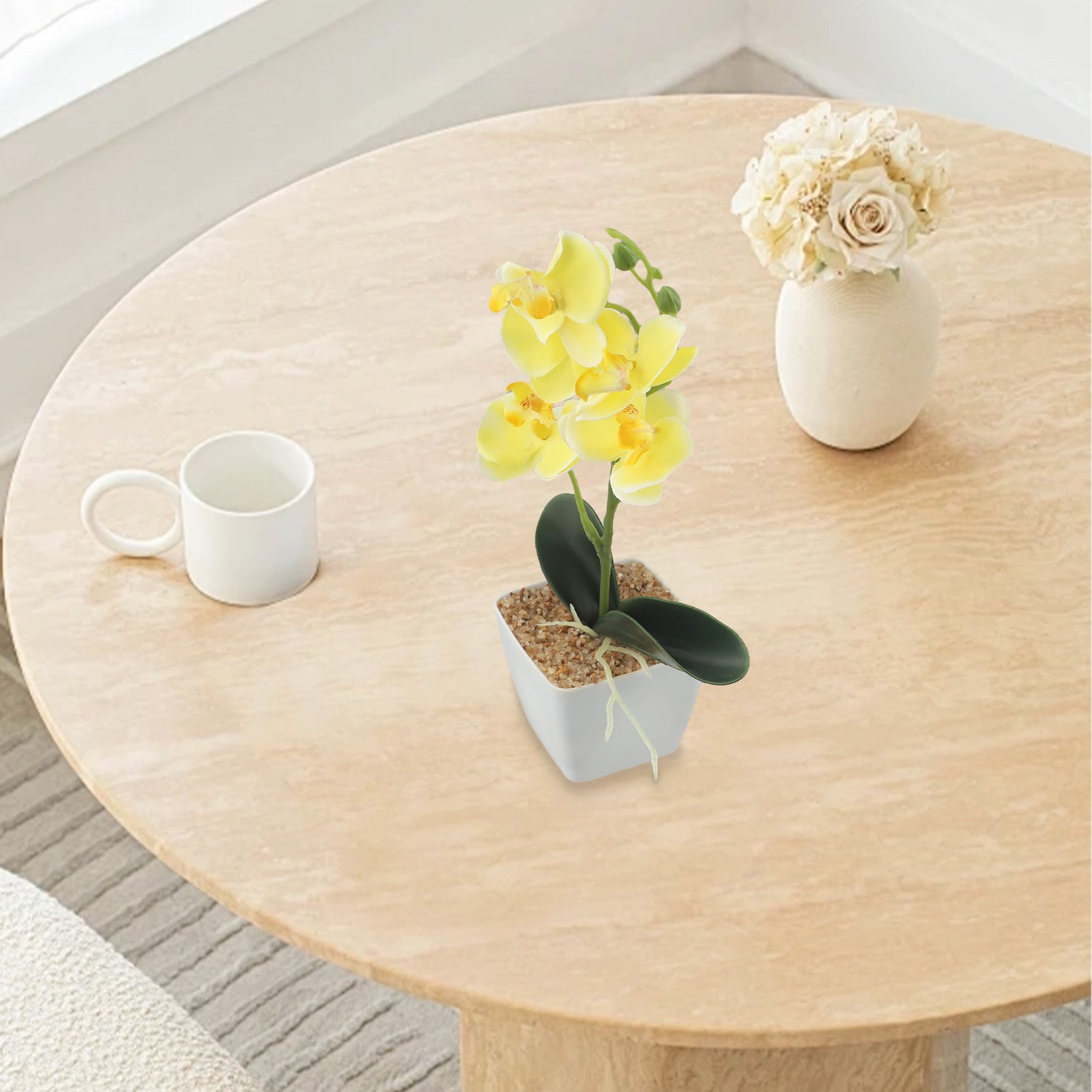 Beautiful Simulated Potted Plant Suitable for both Indoor and Outdoor Use