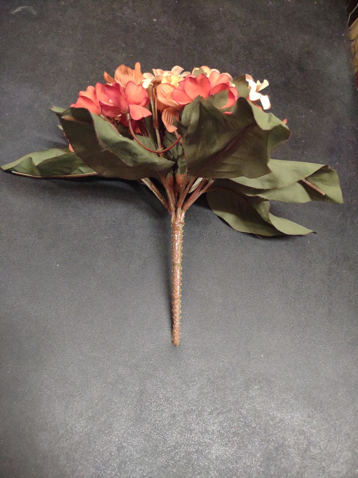 8.5″ Vintage Fall Silk Bouquet, 9 Stems Peach & Persimmon Orange Earthtone Daisy