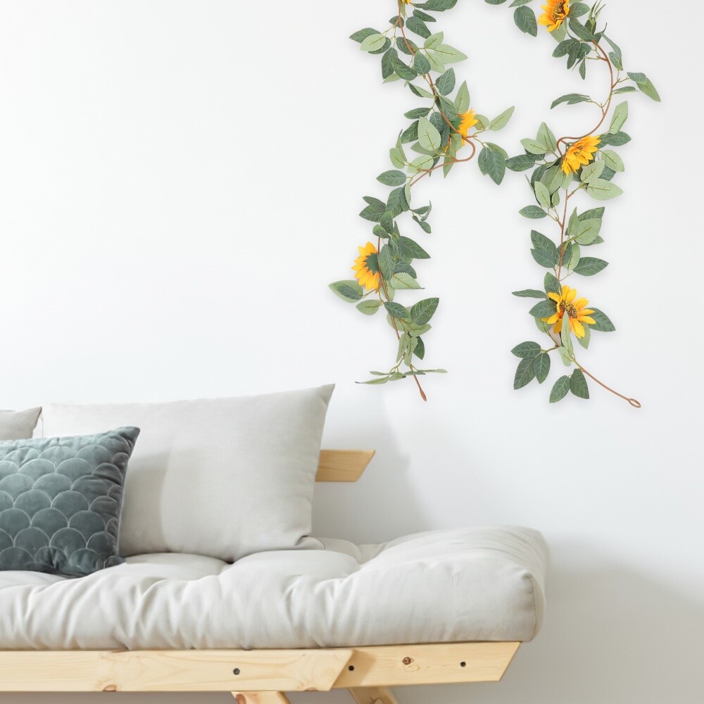 Simulated Green Plant Rattan Artificial Vines with Flowers Adornment