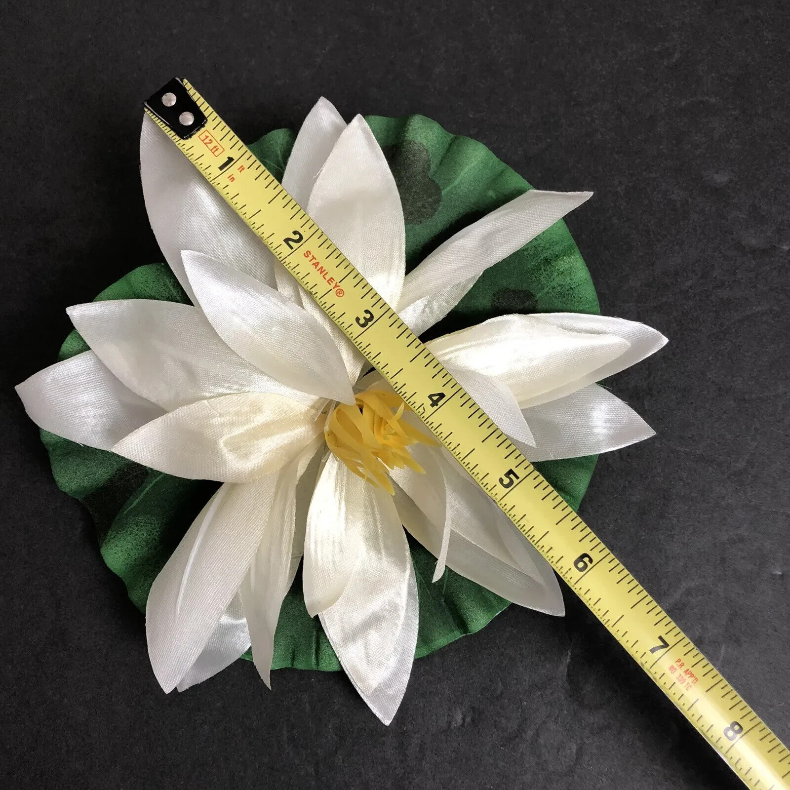 3 FLOATING ARTIFICIAL BLOOMING WATER LILY FLOWERS FOR POND 6 inches