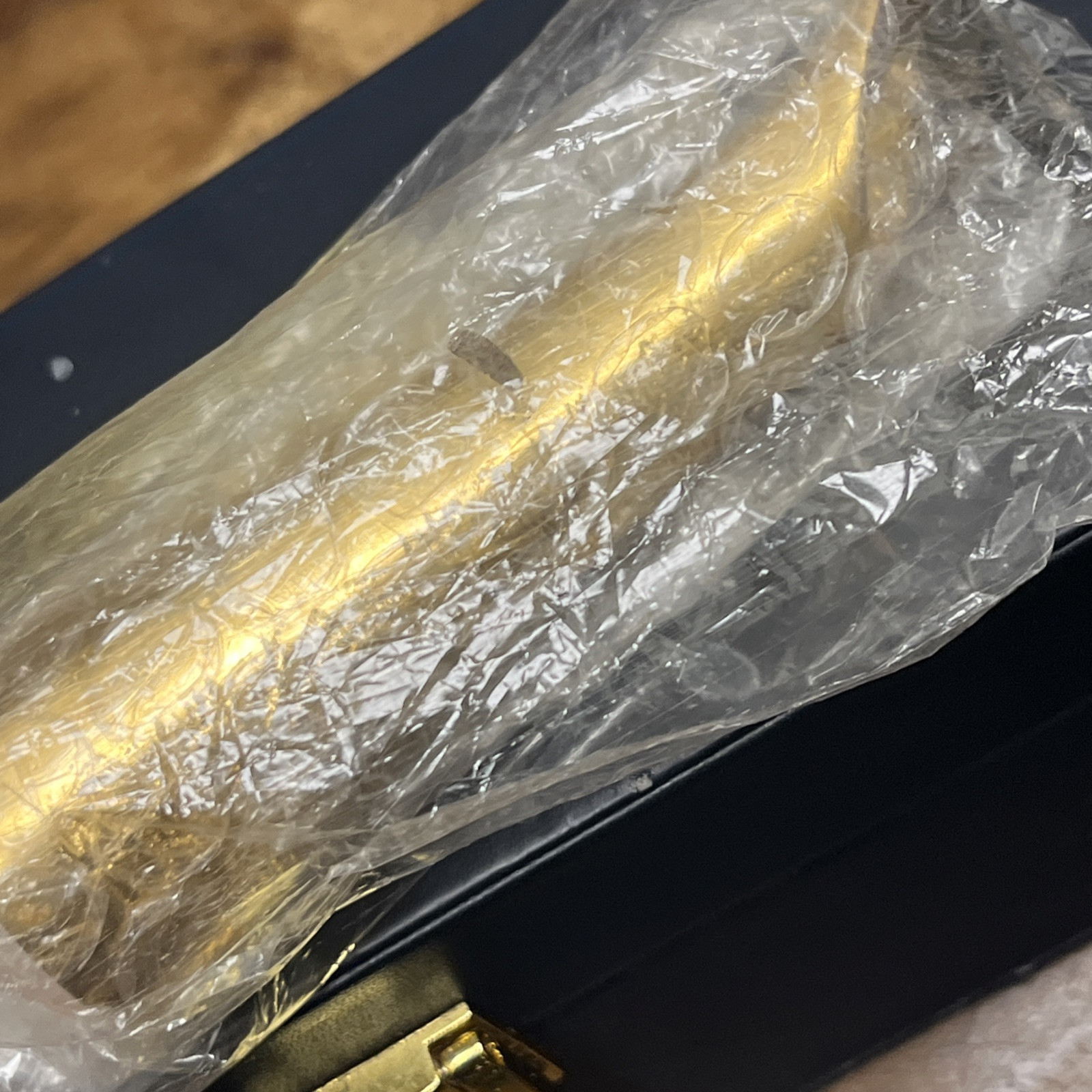 24K GOLD DIPPED NATURAL ROSE 7″ – MIDNIGHT BLUE GIFT BOX+ Vase