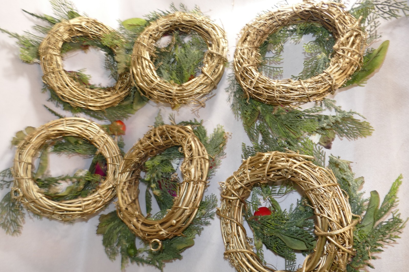 Set Of 6 Vegetable Summer Garden 8 Inch Wreaths Projects, Need Glue Gun Help