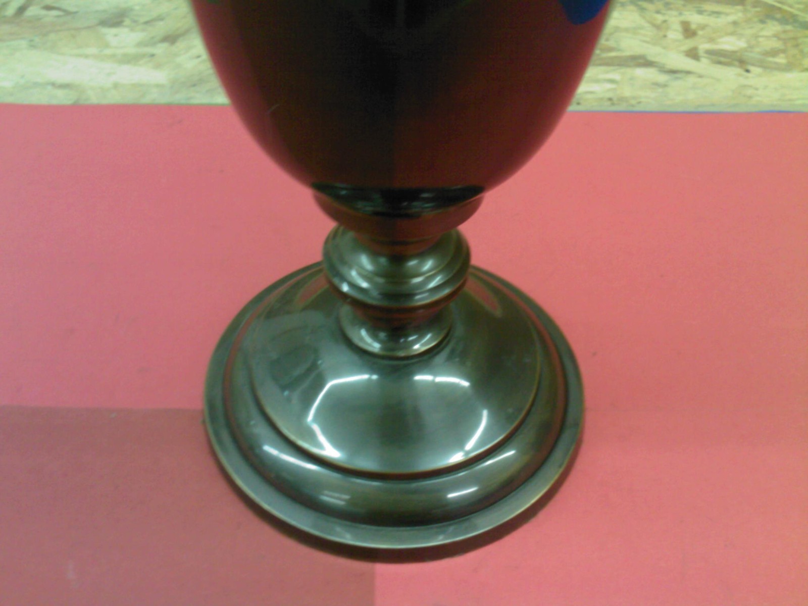METAL VASE W/ FLORAL DETAILING