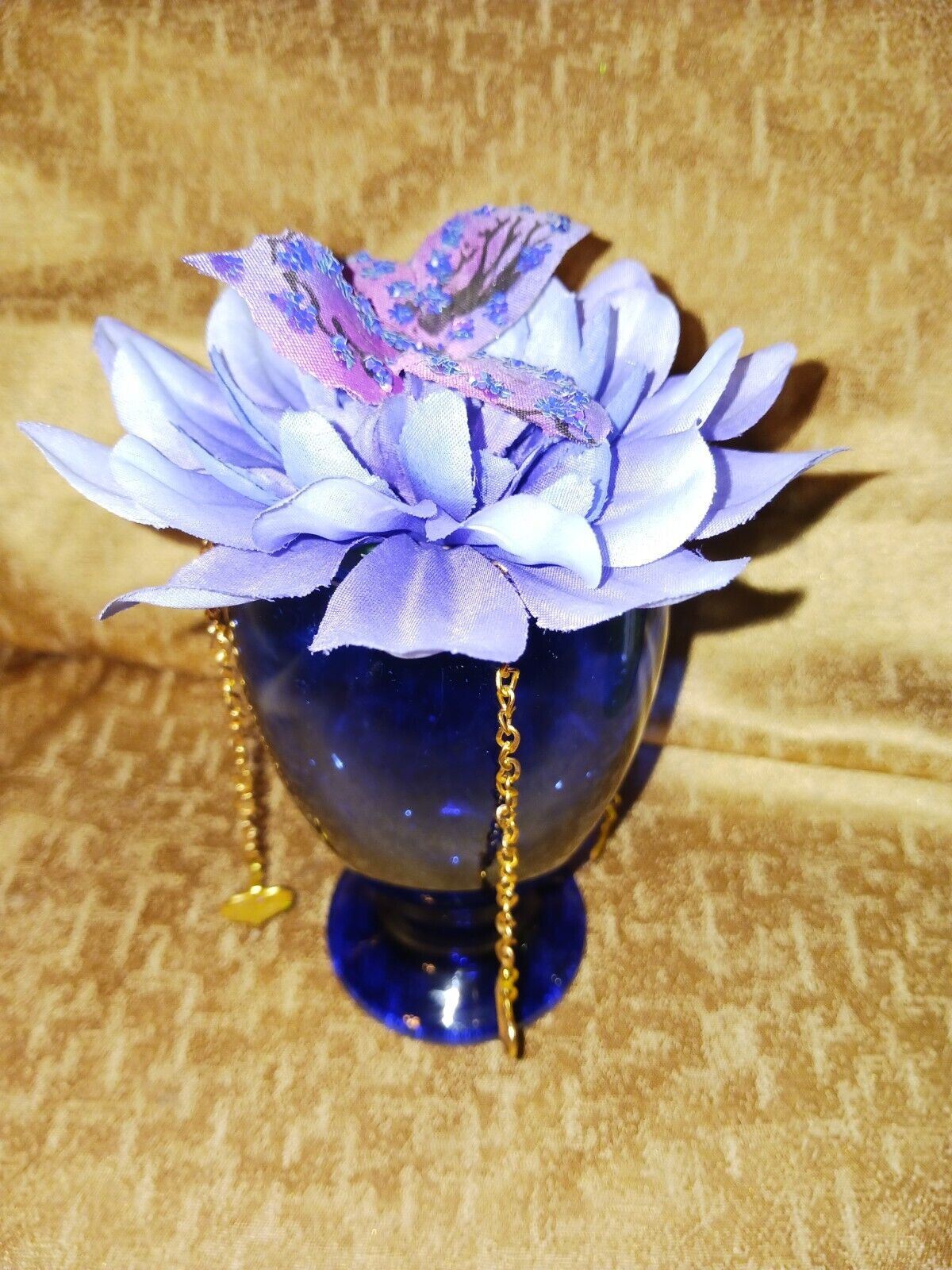 Artificial Flower Arrangement With Blue Glass Vase And Gold Chain Accent /Hearts