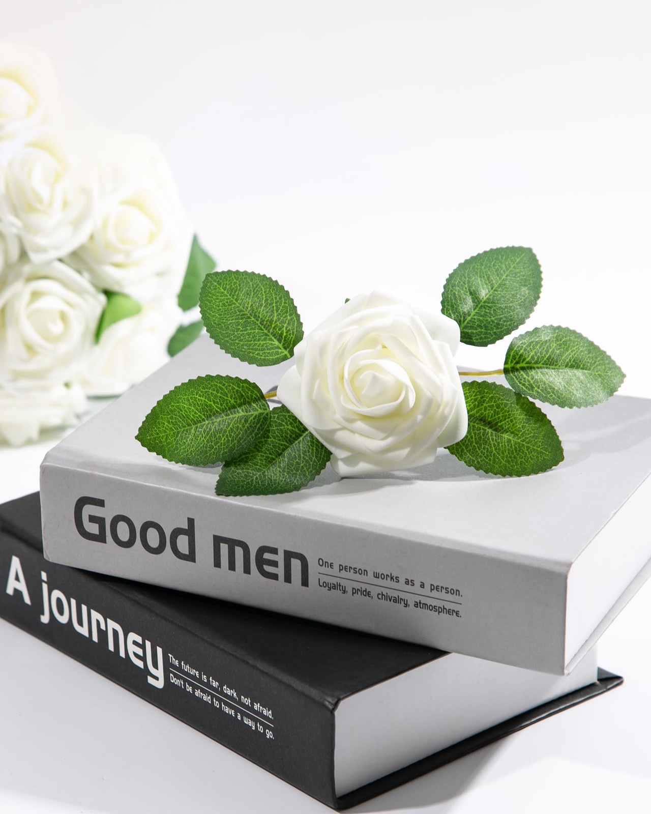 100Pcs Artificial Flower White Fake Rose for Wedding Centerpiece