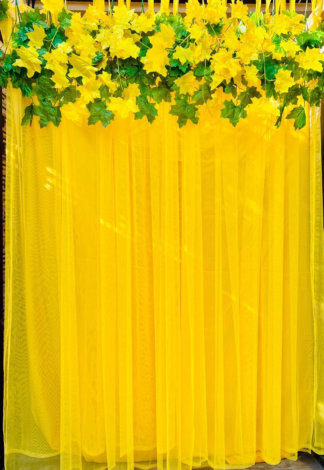 Haldi Decoration Backdrop Fabric With Marigold Garlands Complet Party Backdrop