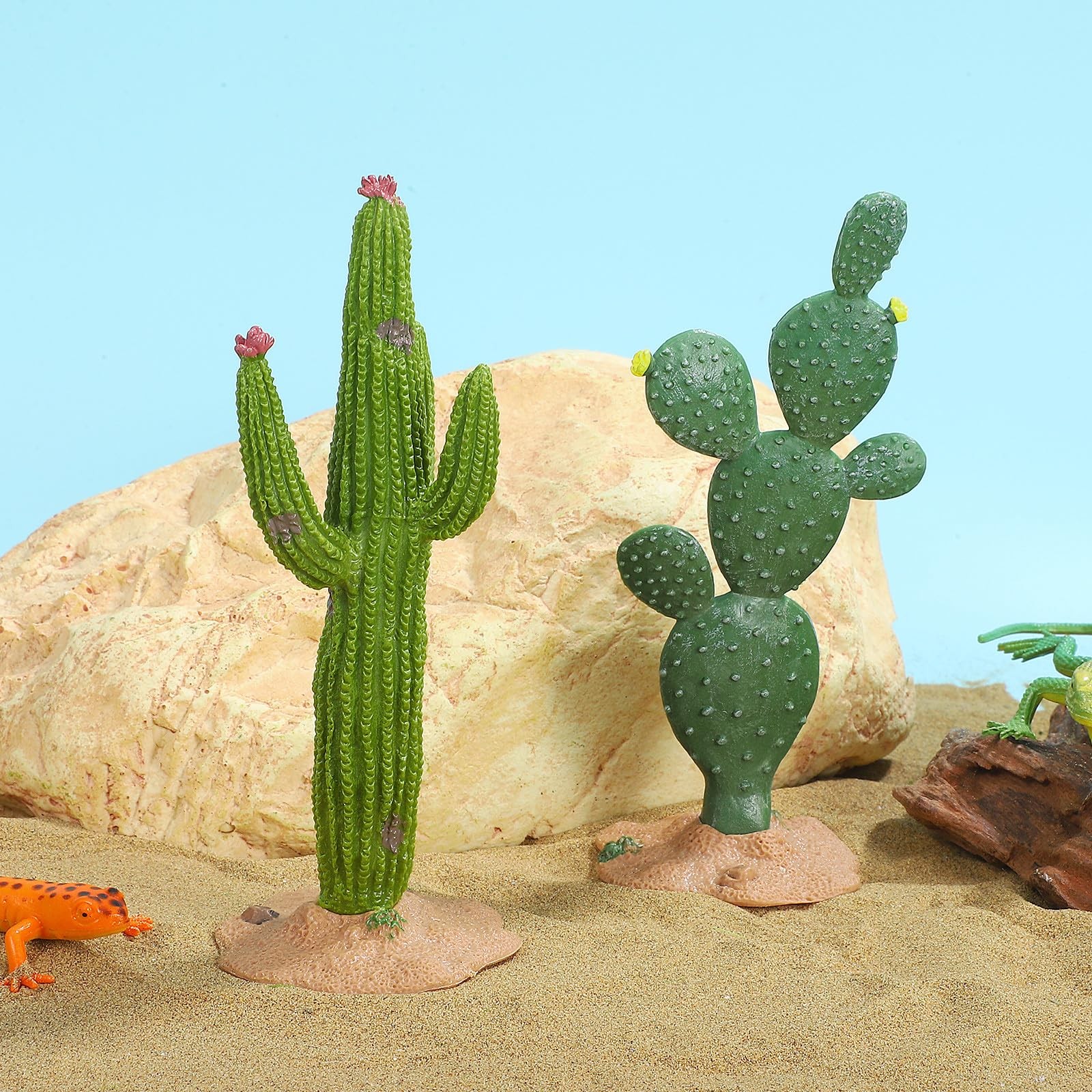 2 Pack Simulated Cactus Adornments Lifelike Cactus Figurine Desktop Decor 5.7…